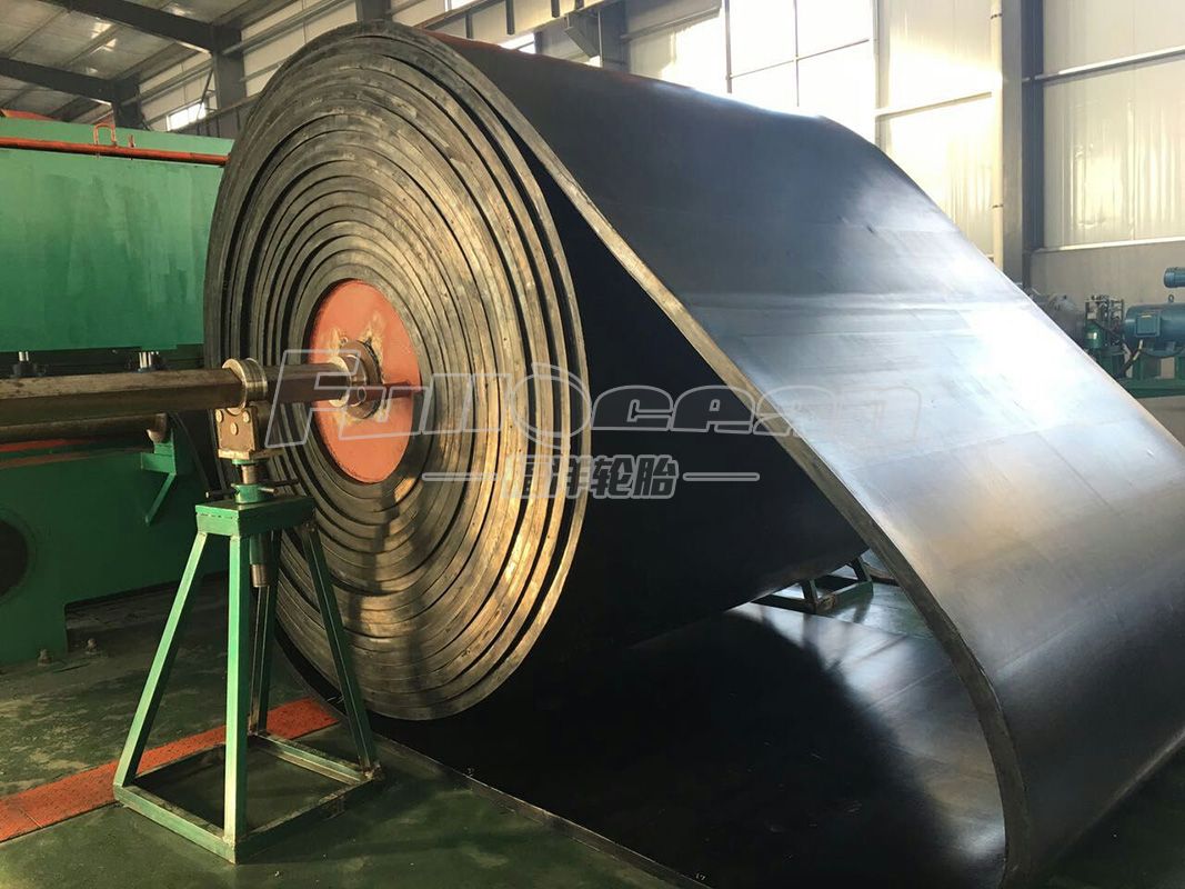 Extra wide conveyor belt